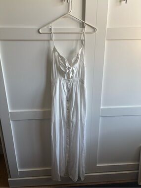 Muse White Sleeveless Maxi Dress with Bow Accent
